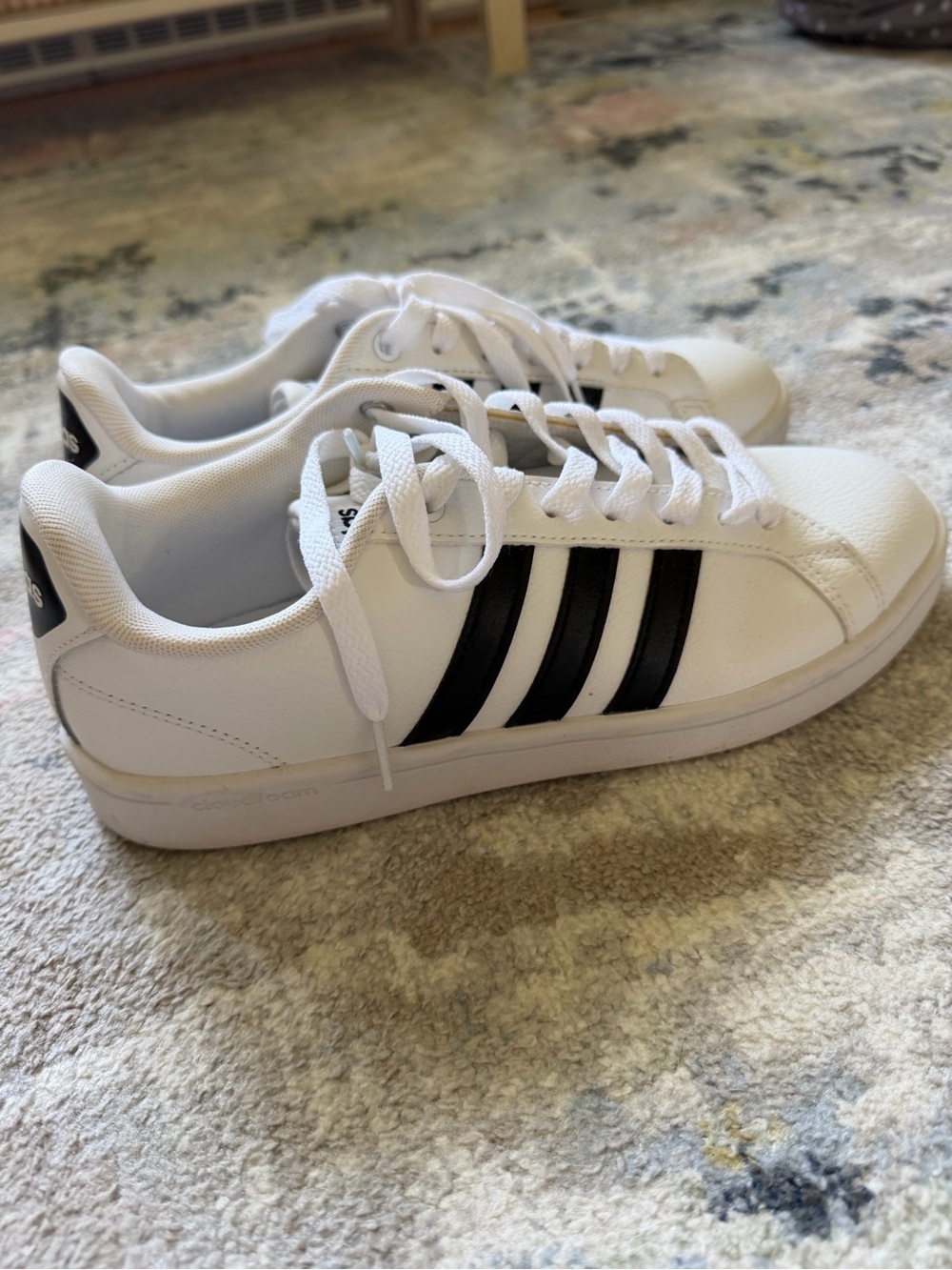 adidas White Sneakers with Black Stripes - Low-Top Casual Trainers